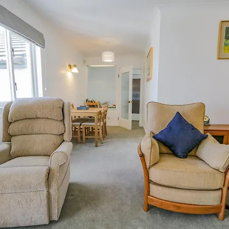 Holiday home Westwinds