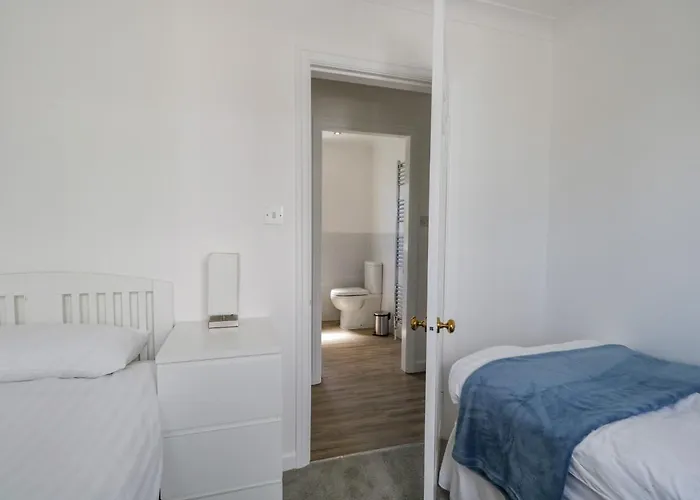 Holiday home Westwinds