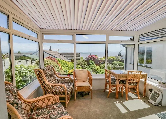 Holiday home Westwinds